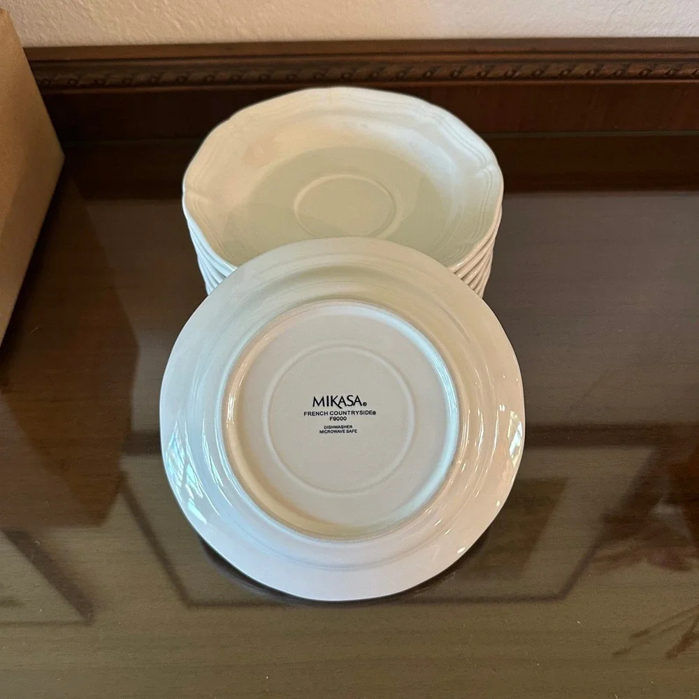 Mikasa French Countryside White Coffee Cup Saucer Set of 8 F9000 Stoneware 4in